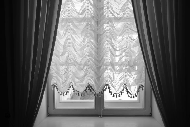 Control Light and Privacy By Getting Professional Window Valance Installation Service!